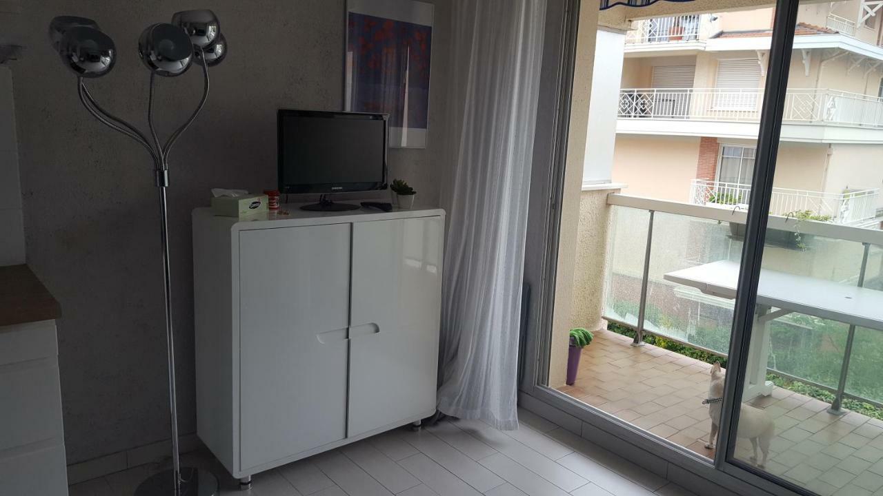 Josephine Apartment อาร์กาชง ภายนอก รูปภาพ